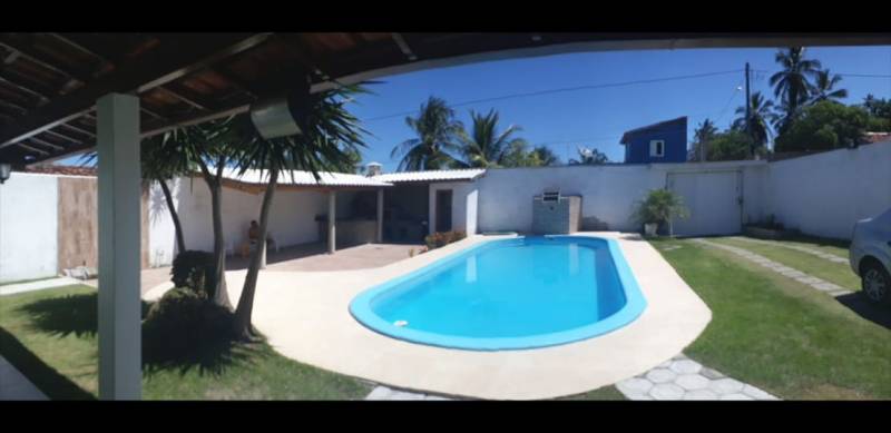 Casa com piscina para temporada na praia do sul em Ilhéus/BA